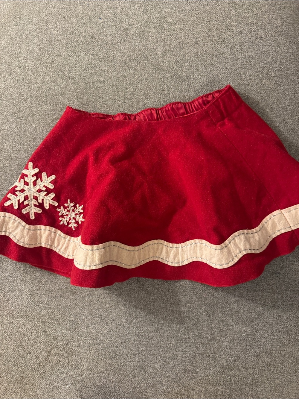 5/$15- Red Holiday Skirt with Snowflake Detail